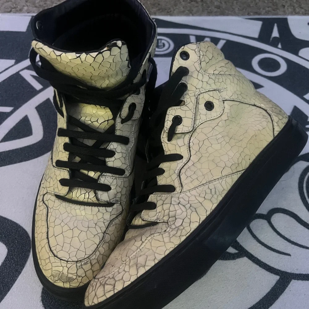 Balenciaga cracked leather hightops - Picture 2 of 8